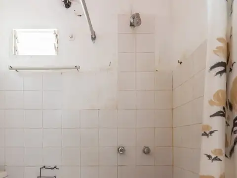 Departamento en Alquiler en Pablo Nogues, $ 550.000