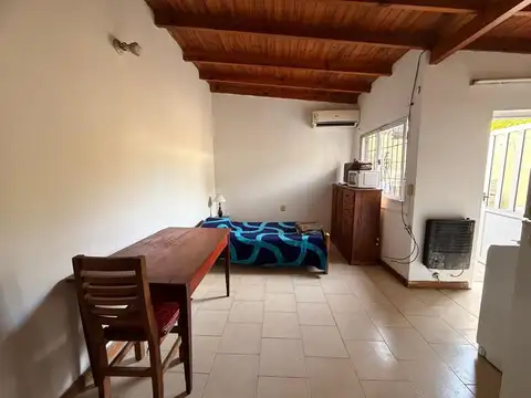 Departamento en Alquiler en Campana, $ 400.000