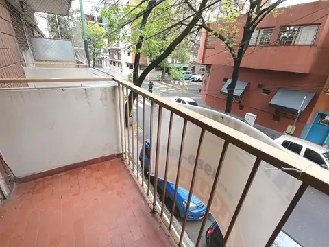 Francisco Acuña De Figueroa 200, Piso 1