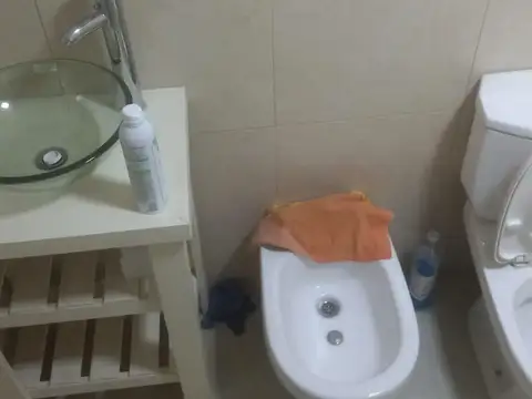 Depto Tipo Casa 2 ambientes con 1 baño