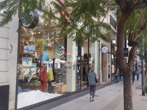 Local en Alquiler en Barrio Norte, $ 20.000.000