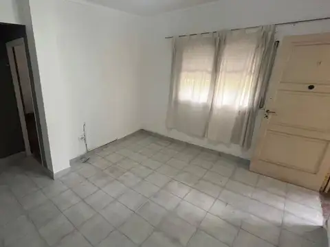 Departamento en Alquiler en Villa Pueyrredon, $ 800.000