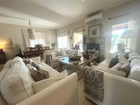 Casa en Alquiler al Noreste