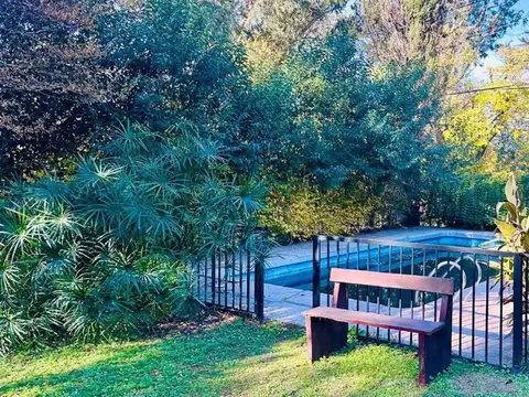 Casa 4 ambientes con 4 baños