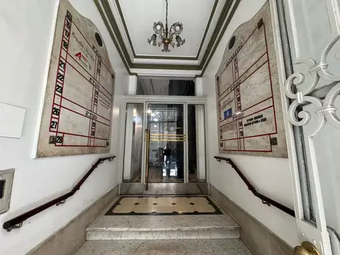 Oficina en Venta en San Nicolás, USD 35.000