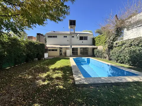 Los Pinos 2488