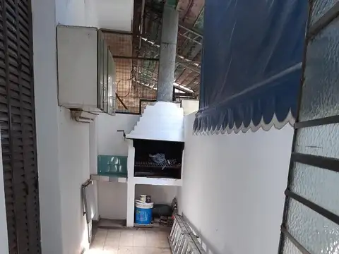 Depto Tipo Casa en Alquiler de 2 dormitorios