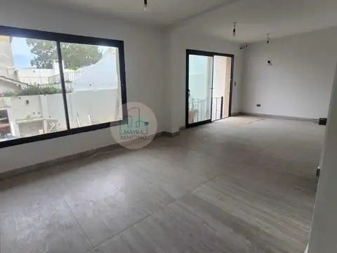 Casa en Venta en Olivos, USD 395.000