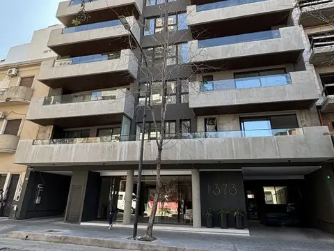 Edificio de 10 pisos con unidades de 2,3 y 4 ambie