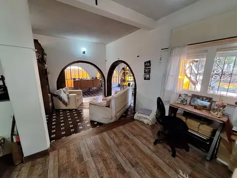 Casa en Venta en Villa Elisa, USD 159.000