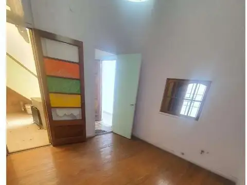 Depto Tipo Casa en Alquiler 40 años