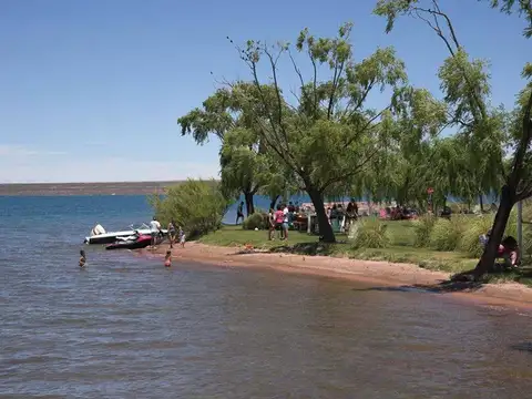 Terreno en Venta en Mari Menuco, USD 11.500