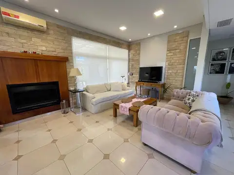 Casa en Alquiler 20 años