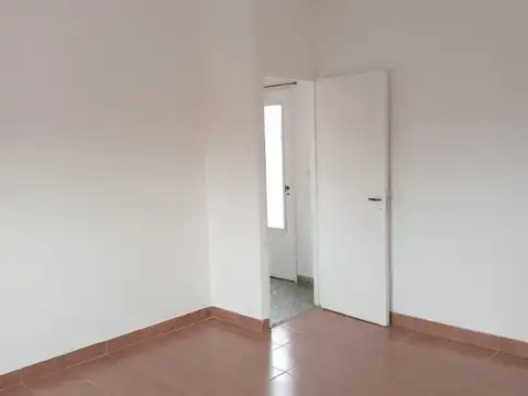 Dos departamentos en venta sobre Av. Gaspar Campos + DOS LOCALES y LOTE LIBRE