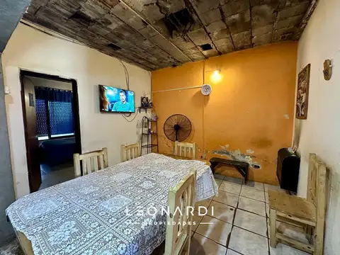 Casa en Venta con 1 cochera