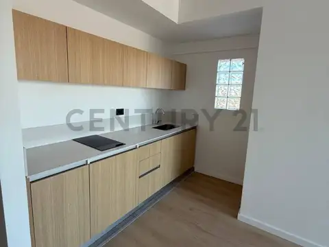 Avenida San Martín 4000, Piso 5