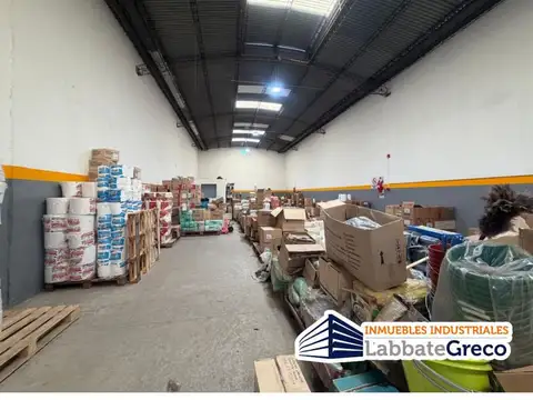 Galpon en Alquiler 47,83  mts Fondo