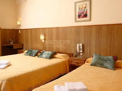 VENTA DE HOTEL MAS DEPARTAMENTO Y LOCAL COMERCIAL