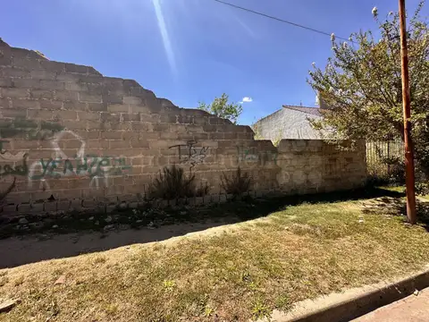 Terreno en Venta 10  mts Fondo