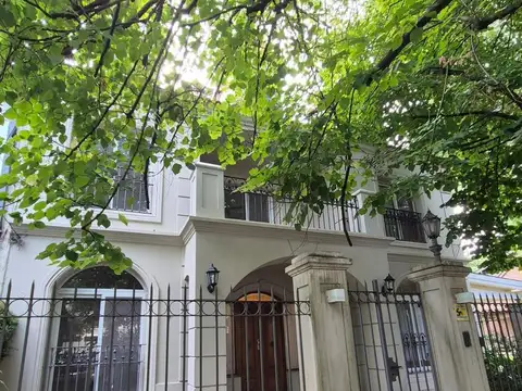 Casa en Venta en Acassuso Libertador  /  Solis, USD 790.000