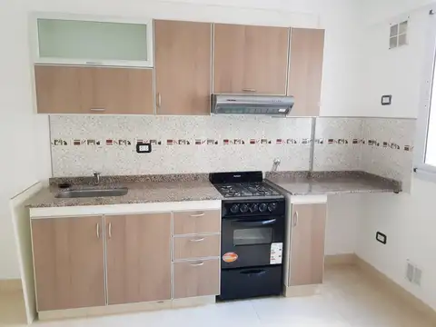 ALQUILER DEPARTAMENTO 2 AMBIENTES FRENTE VALENTIN ALSINA
