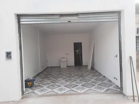 Galpon en Alquiler en Carapachay, $ 350.000