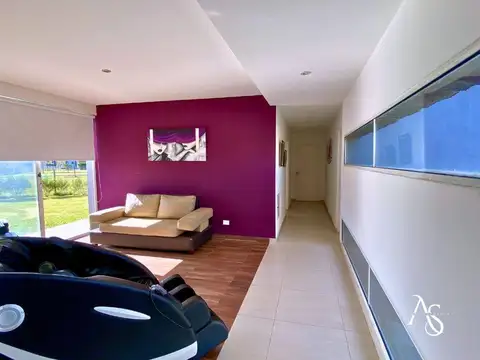 Casa 5 ambientes con 2 baños
