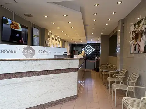 Avenida Rivadavia 8500, Piso PB