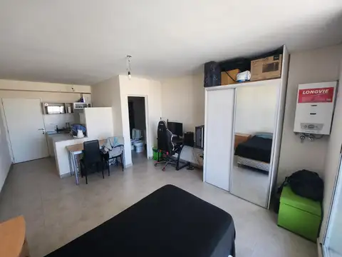 Departamento en Alquiler en Republica De La Sexta, $ 425.000
