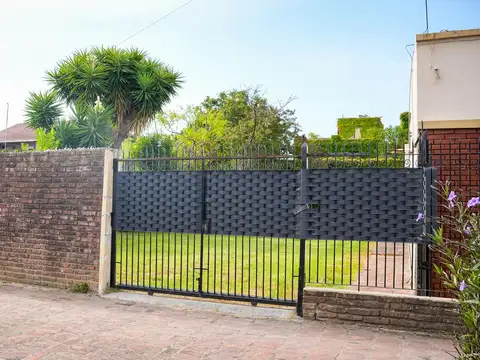 CASA 3 AMBIENTES EN FLORENCIO VARELA