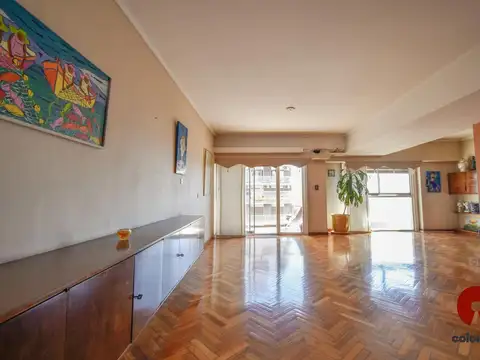 Departamento en Venta de 4 dormitorios