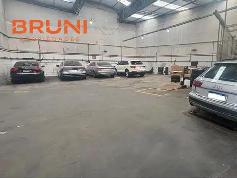 Galpon en Venta 8  mts Frente