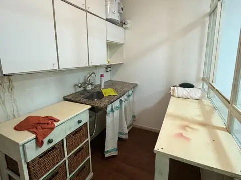 Oficina en Alquiler en Once, $ 350.000