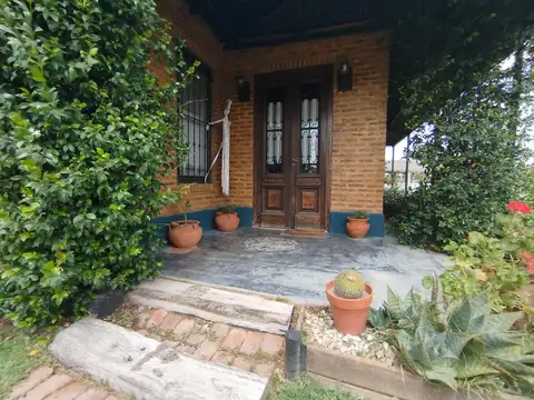 Venta Casa 3 mabientes estilo campo en Domselaar
