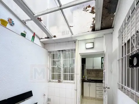 Depto Tipo Casa en Venta en Mataderos, USD 82.000