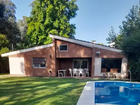 SDA. Alquiler casa 3 ambientes con pileta. Parque Sakura, Exaltacion de la Cruz