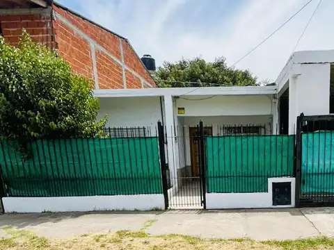 Casa en Venta 4 ambientes JAGUEL Norberto Lopez al 2300