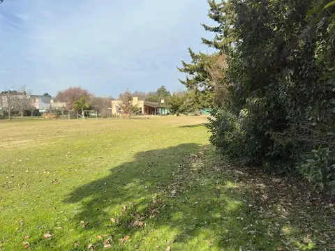 Terreno en Venta en San Antonio de Areco, USD 48.000