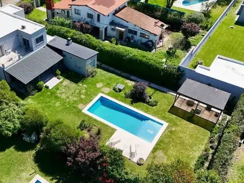 Casa en Venta de 4 dormitorios