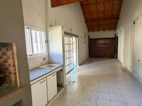 Casa en Alquiler en Villa Herrero, $ 1.200.000