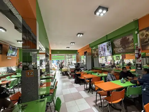 Local en Venta en Liniers, USD 1.780.000