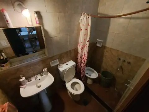 Depto Tipo Casa en Venta al Este