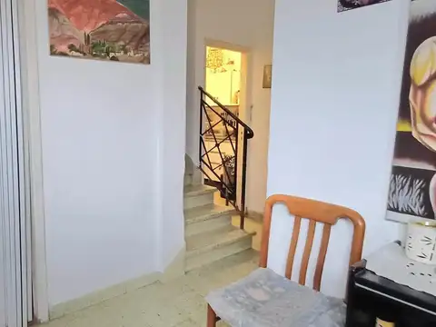 Depto Tipo Casa en Venta en Villa del Parque, USD 184.900
