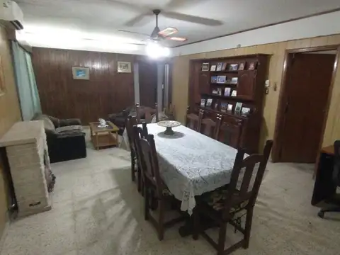 Casa en Venta en Villa Gobernador Galvez, USD 80.000
