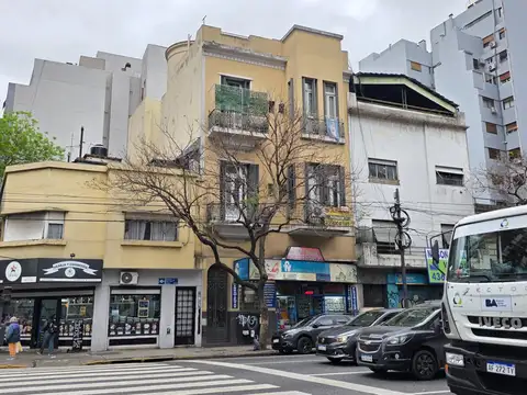 PH 3 AMBIENTES c/ DEPENDENCIA, RECICLADO, BAJAS EXPENSAS