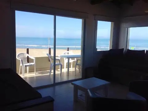 Hotel apart frente al mar