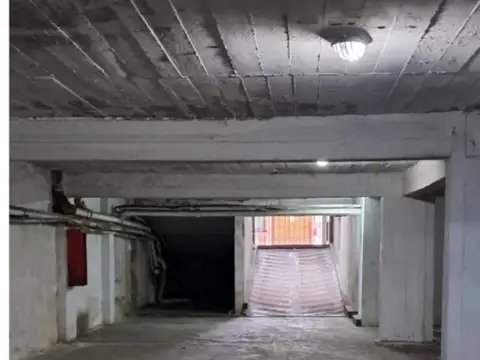 VENTA DE COCHERA CUBIERTA EN LA PLATA