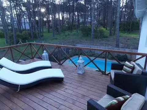 Casa en Venta en Montoya, USD 890.000