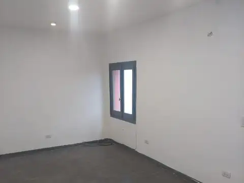 Oficina Monoambiente con 1 baño