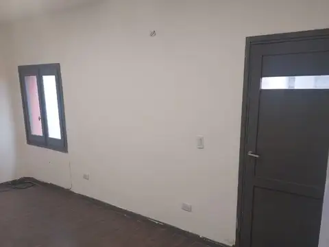 Oficina en Alquiler en Centro, $ 650.000